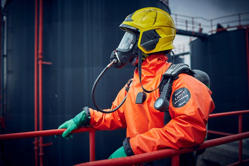 COMPLETE GAS TIGHT  CHEMICAL PROTECTION SUIT  - ANSEL BRAND  EN 943 SIZE L