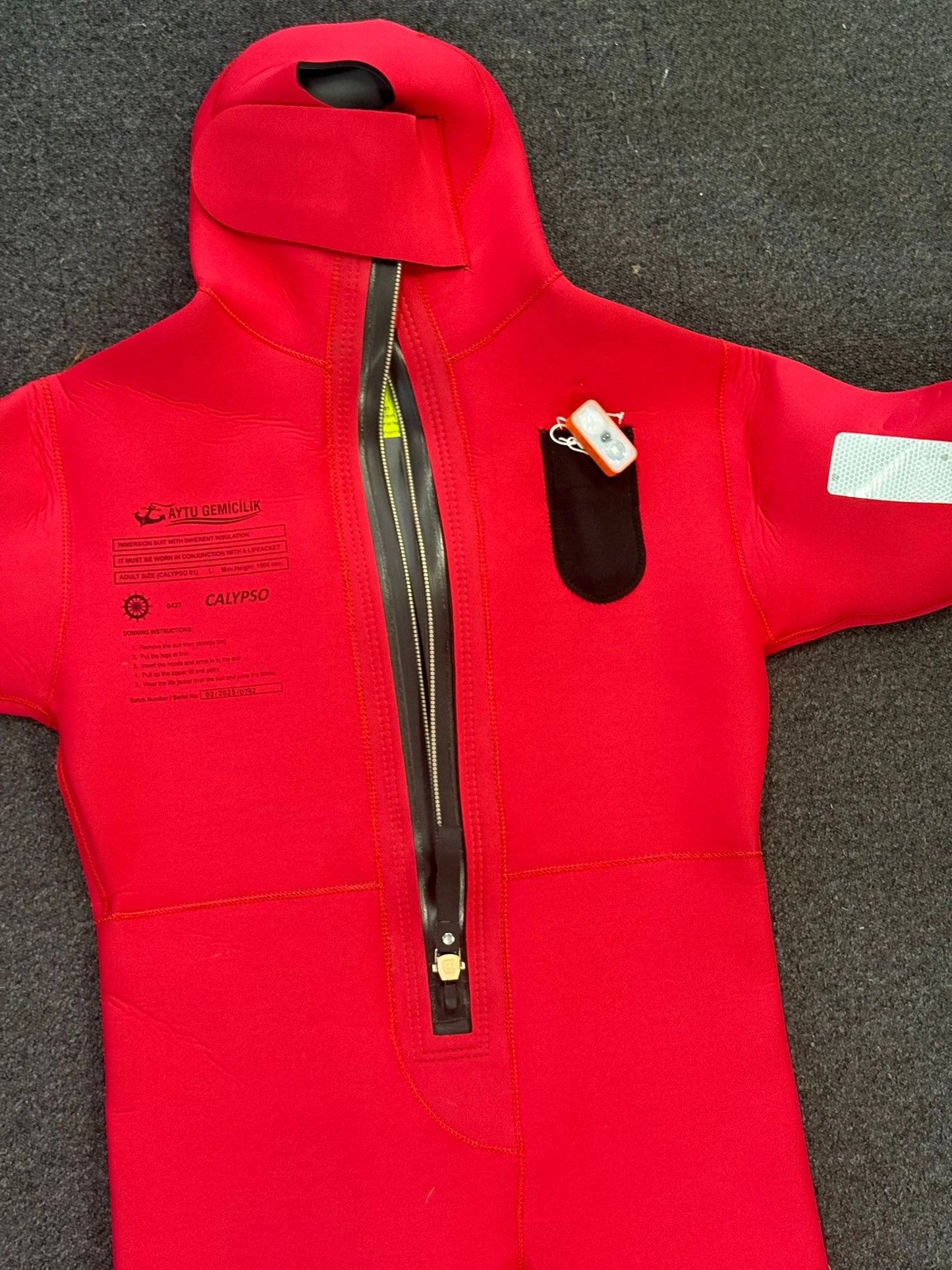 AYTU BRAND IMMERSION SUIT - L SIZE - SOLAS /MED APPROVED